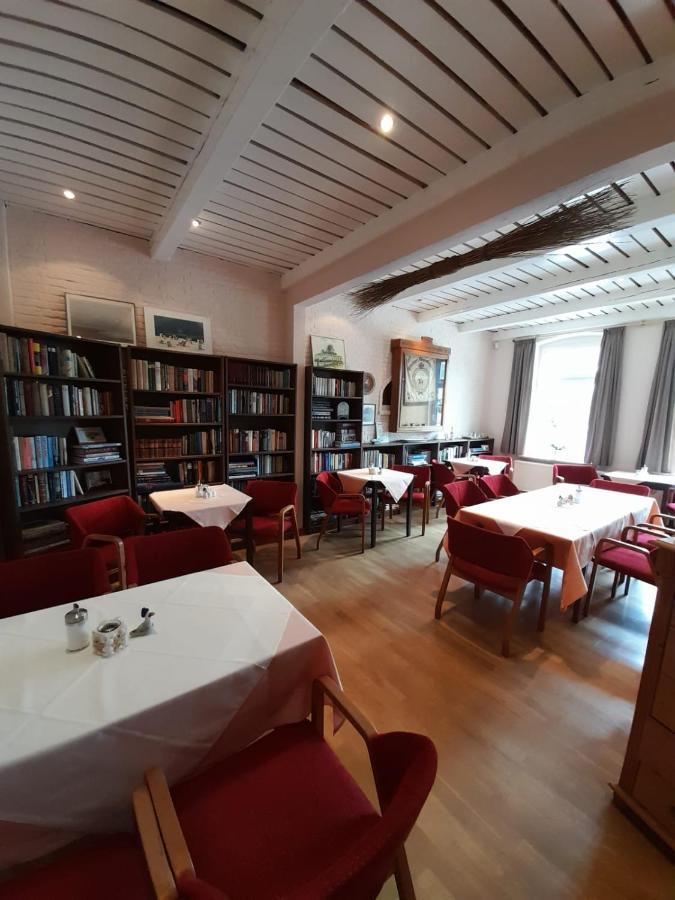 Nordfriesisches Haus Hotel Toenning Ngoại thất bức ảnh