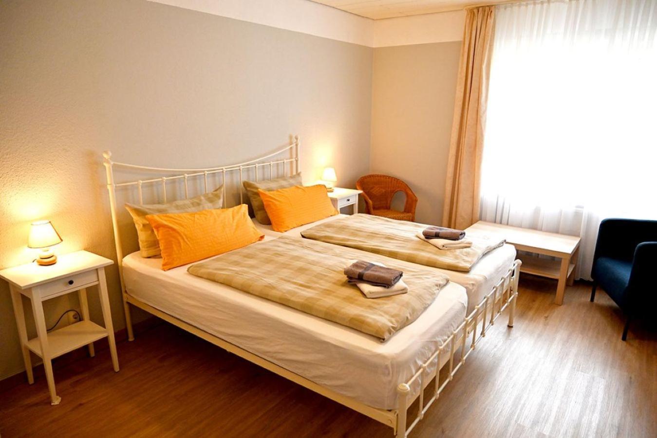 Nordfriesisches Haus Hotel Toenning Ngoại thất bức ảnh