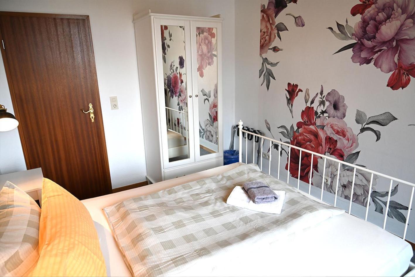 Nordfriesisches Haus Hotel Toenning Ngoại thất bức ảnh